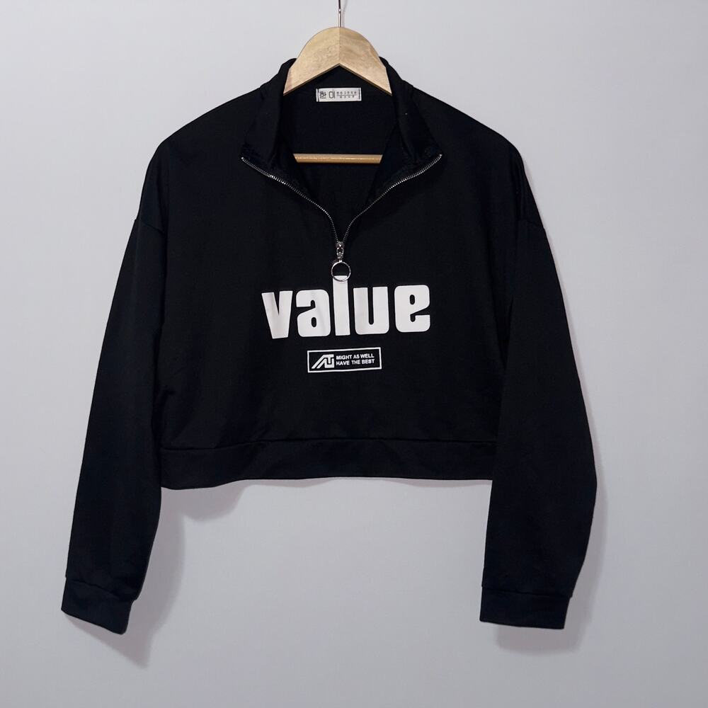 Black “Value” Half-Zip Cropped Sweatshirt — Ring Pull Zipper